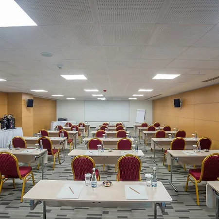 Tav Airport Hotel 4*
