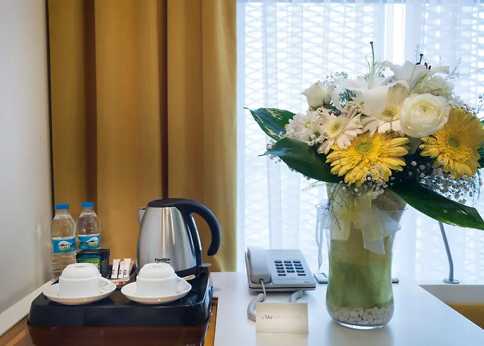 Hotel Tav Airport 4*