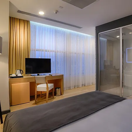 Tav Airport Hotel İzmir