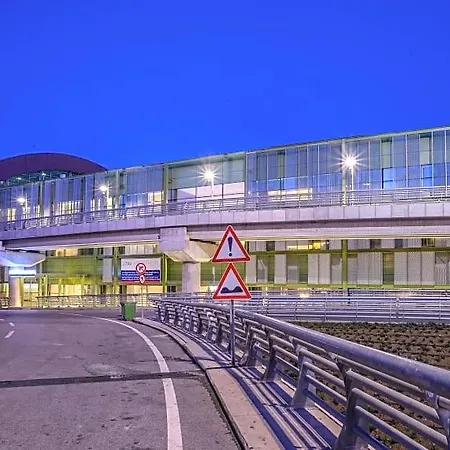 Tav Airport Hotel