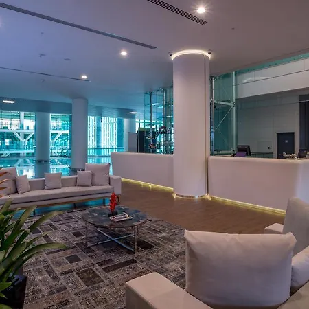 Hotel Tav Airport 4*