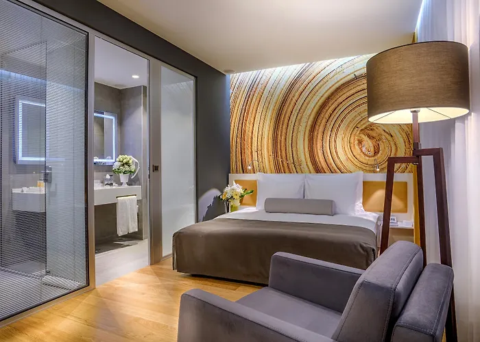 Tav Airport 4* İzmir