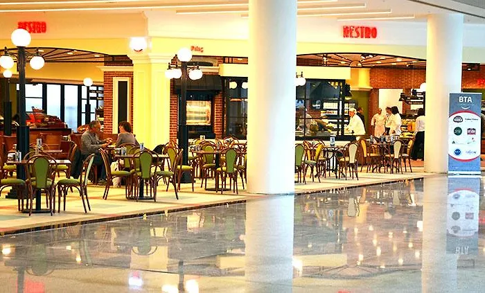 Tav Airport 4* Esmirna