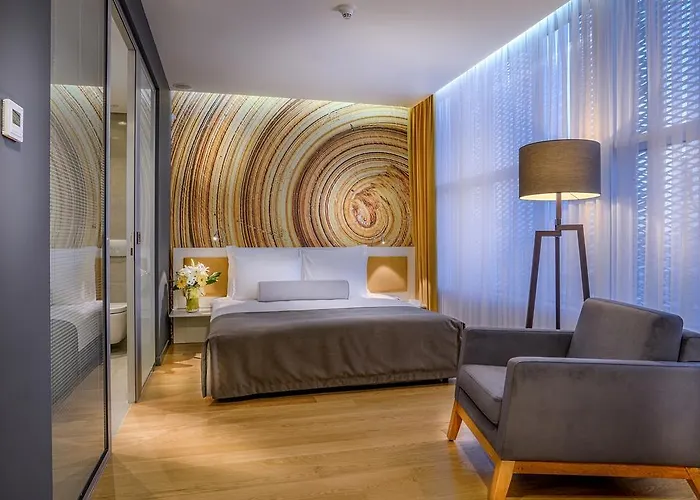 Tav Airport 4* Izmir