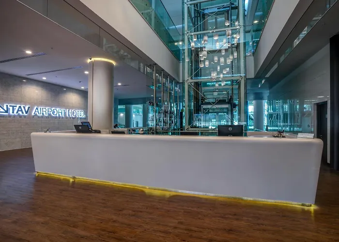 Tav Airport Otel İzmir