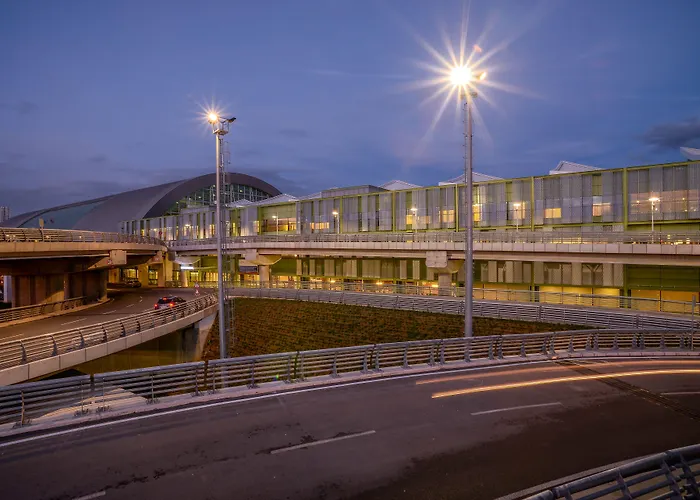 Hotel Tav Airport 4*