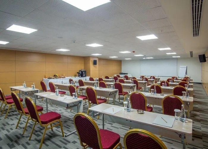 Tav Airport Hotel Izmir